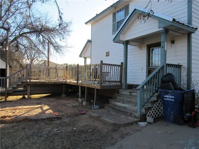 705 E. Aquarius - Back Deck