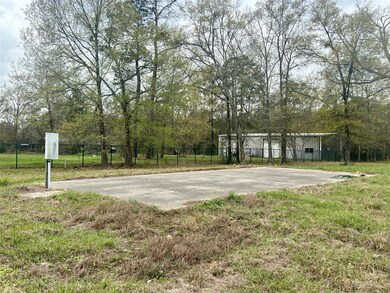 18954 Moorhead Rd, Conroe, TX 77302 - photo 4