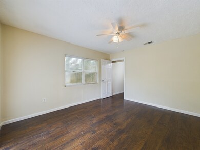 3706 Alberta St, Houston, TX 77021 - photo 2