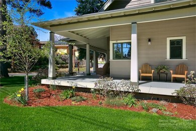 10 NW Rocklyn Rd, Bend, OR 97701 - photo 2