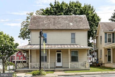 652 Market St, Lemoyne, PA 17043 - photo 2