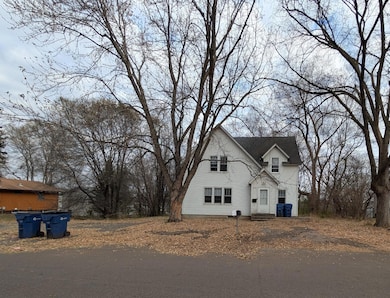 1610 7th Ave S, Saint Cloud, MN 56301 - photo 2