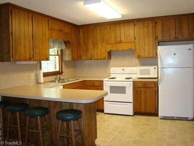 5289 Us Highway 220 Bus S, Asheboro, NC 27205 - photo 5