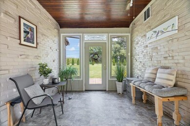 10277 State Route 662 W, Newburgh, IN 47630 - photo 2