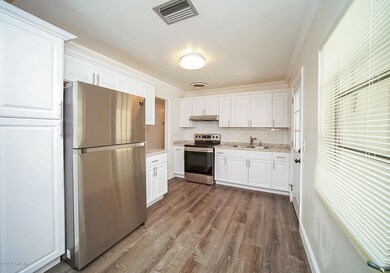 10550 Citrus Ln, Jacksonville, FL 32218 - photo 7