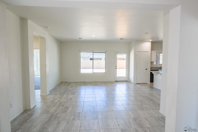 4582 S Deann Ave, Yuma, AZ 85365 - photo 3