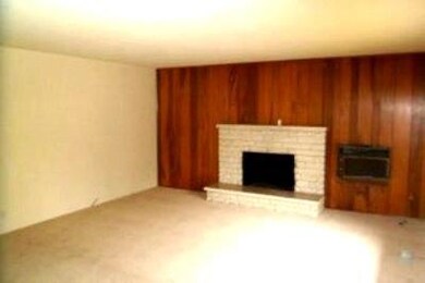 735 S 5th St, Central Point, OR 97502 - photo 3