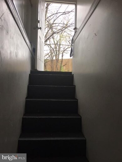 60 Bremer Dr, Glen Burnie, MD 21061 - photo 2