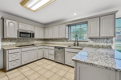 400 E North Creek Dr, Sherman, TX 75092 - photo 6