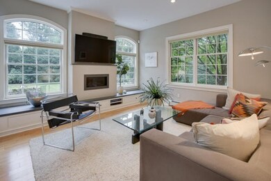 17 Glenoe Rd, Chestnut Hill, MA 02467 - photo 6