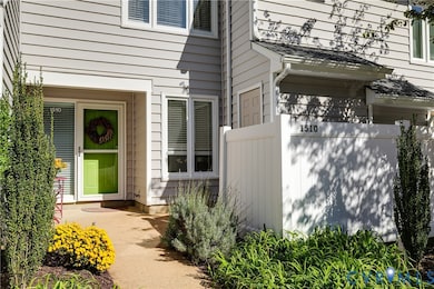 1510 Sycamore Square Dr unit 1510, Midlothian, VA 23113 - photo 2