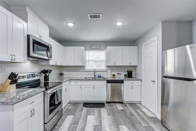 6733 Knox St unit B, Houston, TX 77091 - photo 6