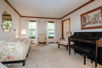808 Biltmore Ct, Naperville, IL 60563 - photo 4