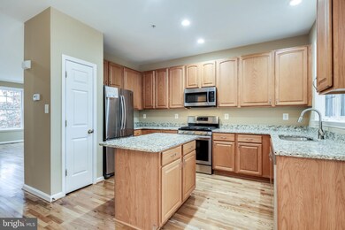 8431 Ice Crystal Dr, Laurel, MD 20723 - photo 7