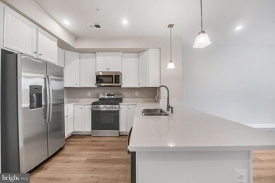 24230 Thurso Square, Sterling, VA 20166 - photo 5