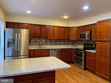 339 Hillside Terrace, Hyattsville, MD 20785 - photo 6