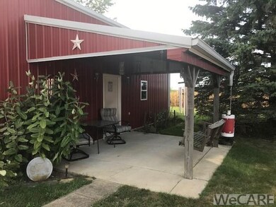 19911 Fairmount Rd, Wapakoneta, OH 45895 - photo 2