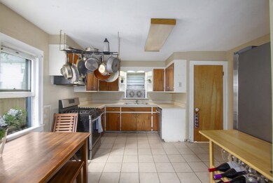 Kitchen with eat-in area