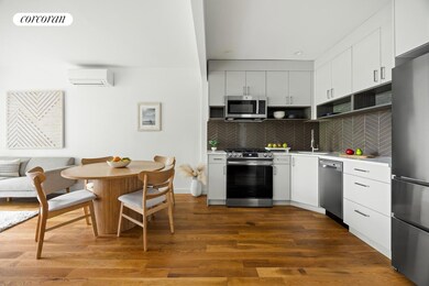 88 Marion St unit 3 B, Brooklyn, NY 11233 - photo 3