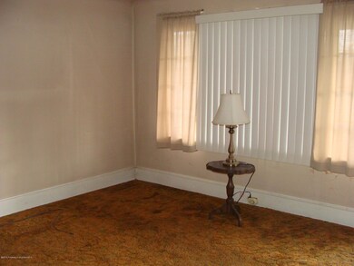 409 Finn St, Scranton, PA 18509 - photo 3