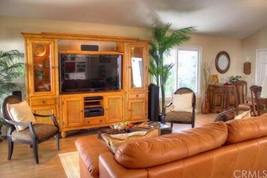 Spacious living room with high ceiling, gorgeous h