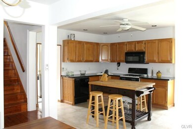 1641 Easton Ave, Bethlehem, PA 18017 - photo 7