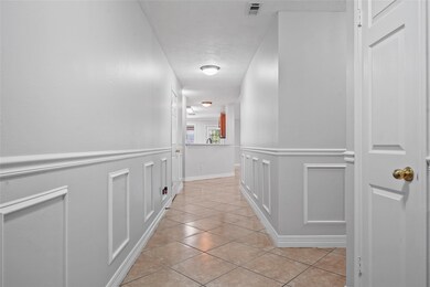 4512 Stonebridge Dr, Pearland, TX 77584 - photo 5