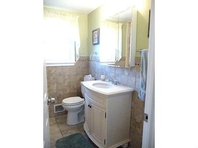 Full Bath.