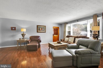 2108 Keating St, Temple Hills, MD 20748 - photo 5