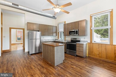 213 Piccadilly St unit A, Edinburg, VA 22824 - photo 7