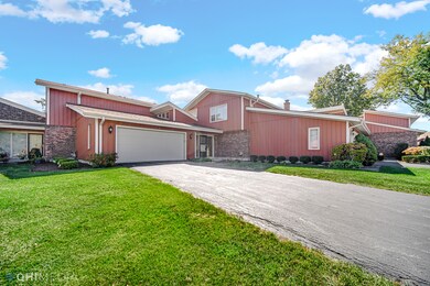 1115 Baythorne Dr unit BLDG54, Flossmoor, IL 60422 - photo 2