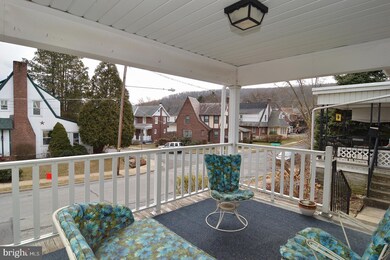116 Center St, Reading, PA 19606 - photo 3