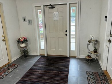 18 Windsor St, Worcester, MA 01605 - photo 7