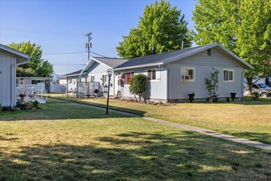 100 Alder St, Central Point, OR 97502 - photo 3