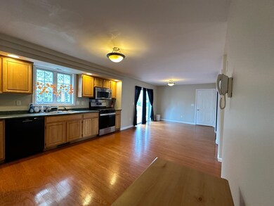 10 Royal Oak Dr, Nashua, NH 03064 - photo 3