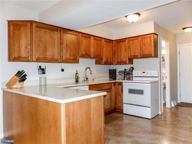 185 Windham Ct, Newtown, PA 18940 - photo 5