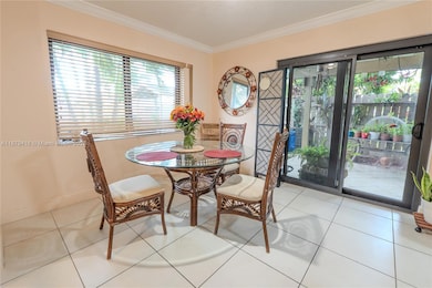 6865 NW 169th St unit D, Hialeah, FL 33015 - photo 6