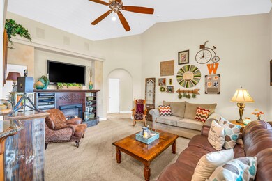 2314 Arabian Way E Washington-large-006-