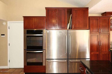 Kitchen-Double Ovens