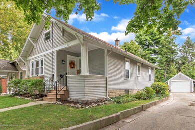 04-2127 Forest Ave-WindowStill-Real