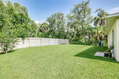06_3953Palladian8649_mls