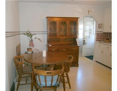 Kitchen. dining area