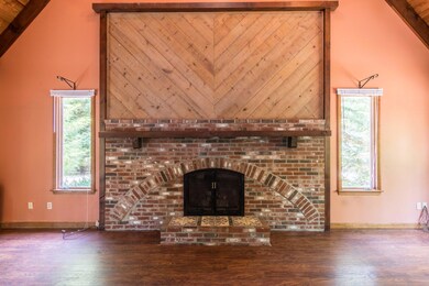 WhiteOakFireplace2