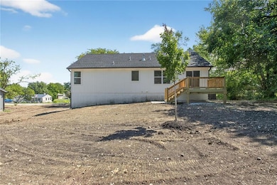 15600 Kay N A, Belton, MO 64012 - photo 3