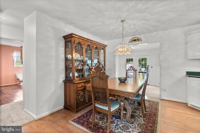 2302 Sunset Dr N, Sykesville, MD 21784 - photo 6