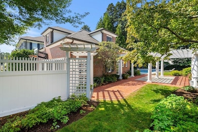 20 Foxcroft Rd, Winchester, MA 01890 - photo 3