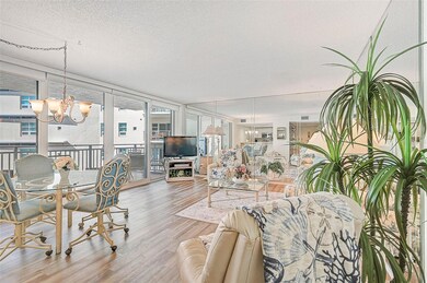 House of the Sun unit 310, Sarasota, FL 34242 - photo 6