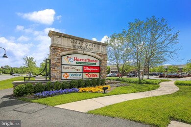 42534 Neighborly Ln, Chantilly, VA 20152 - photo 4