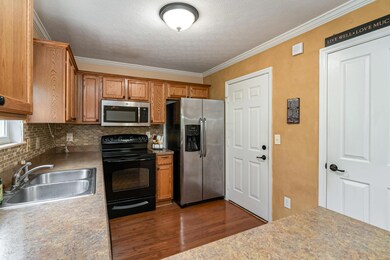 8317 Bruntsfield Rd-15