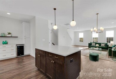 2305 Silver Crescent Dr, Charlotte, NC 28273 - photo 4